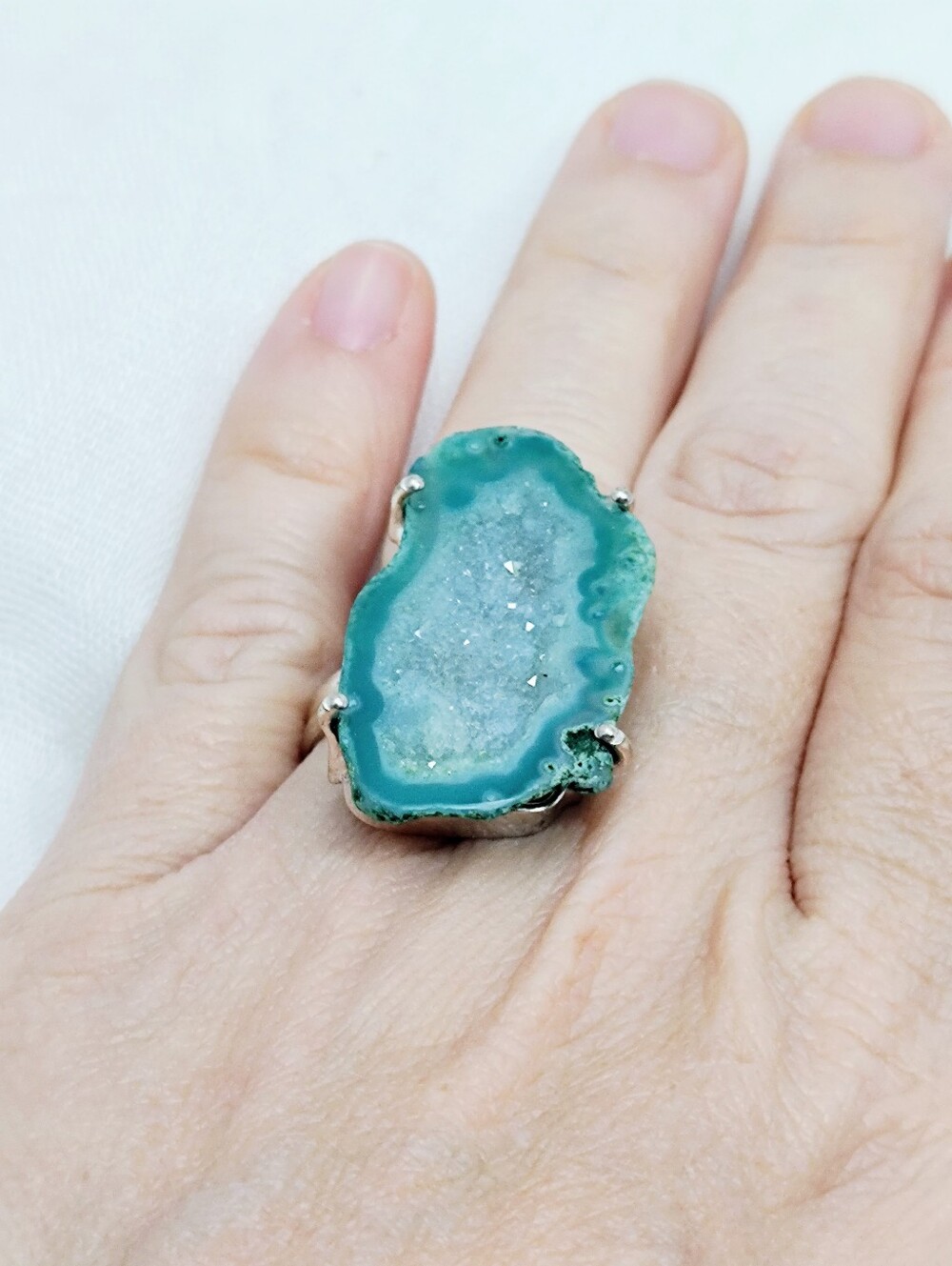 Size 8 Turquoise Color Geode Silver Ring